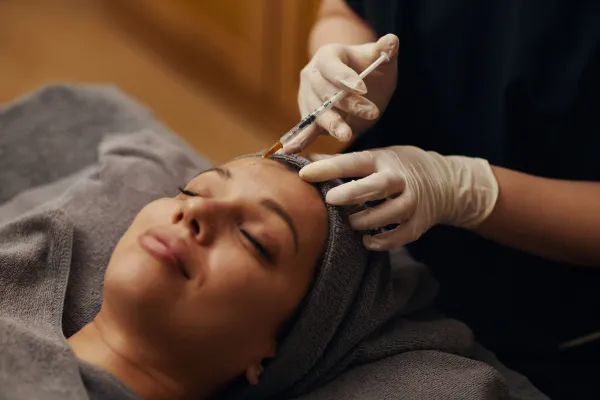 Assisted in Botox, Fillers & Threads